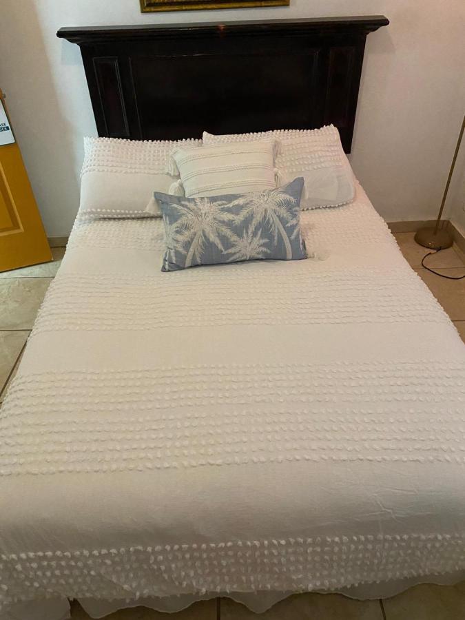 Great Savannah Guesthouse Sabana Grande Extérieur photo